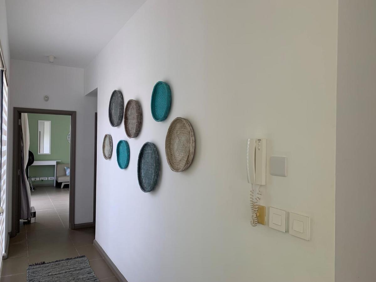 Azuri Apartment 8 *