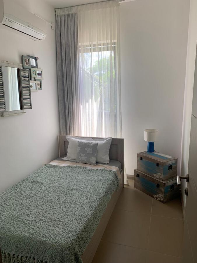 Azuri Apartment 8